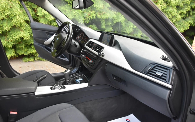 BMW Seria 3 cena 39999 przebieg: 224082, rok produkcji 2012 z Pakość małe 781